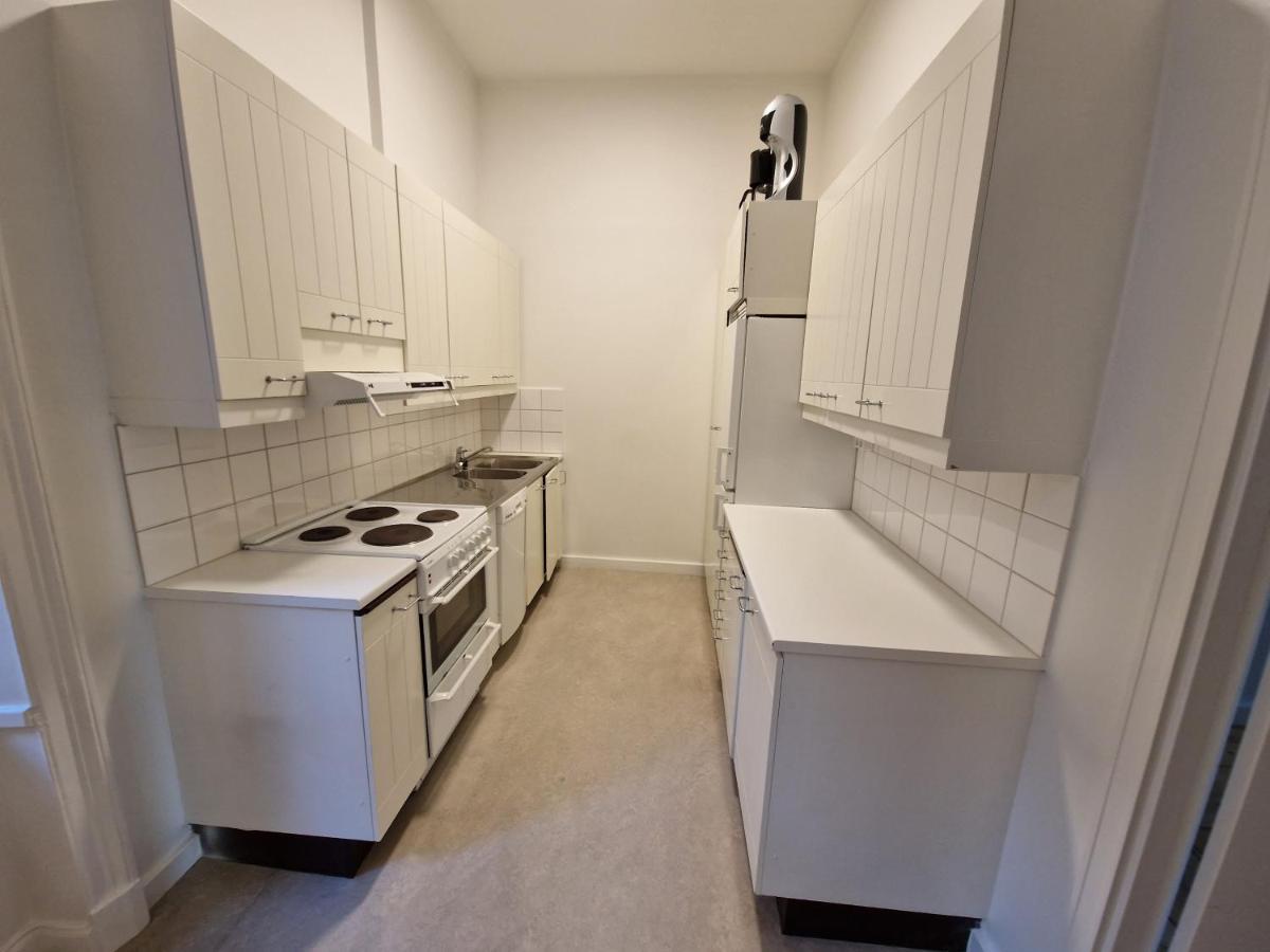 Home Inn Mrt19 Стокхолм Екстериор снимка